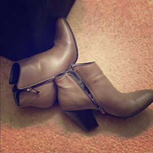 Cute ankle booties by Dolce Vita!!